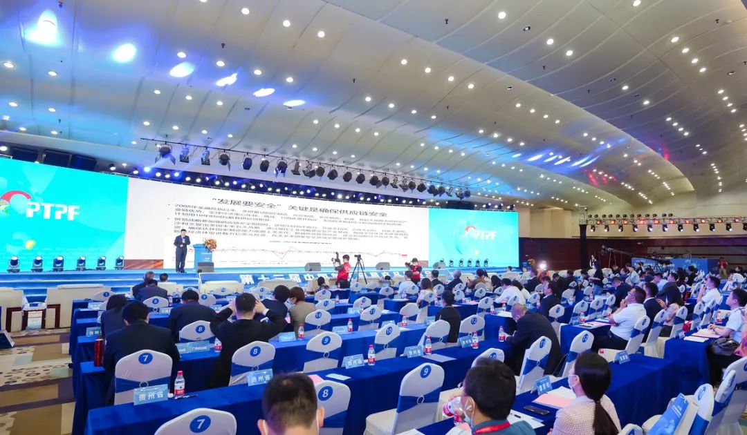 媒体报道 |【东莞日报】中国加博会主旨大会：东莞是加贸推动市场经济转型的最佳实践